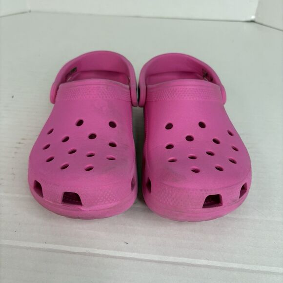 Crocs Girls Youth Size J5 Classic Clog Slip On Ultra Light Sandals Pink - Picture 3 of 10